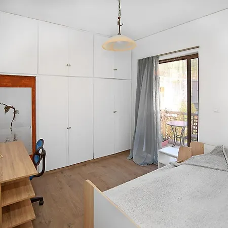 Apartment Dimitra *