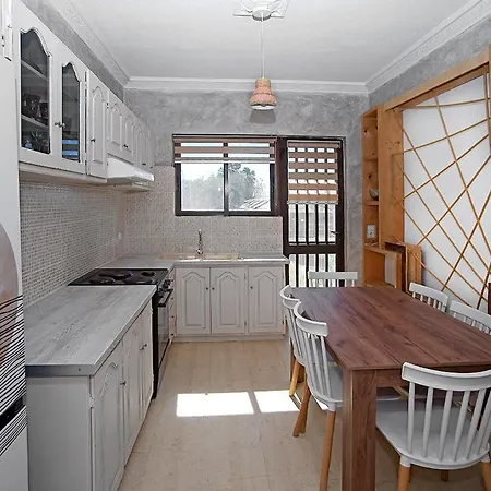 Dimitra Appartement *